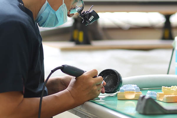 担当技工士制度